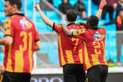 منافس الأهلي.. باتريس بوميل يسجل الفوز الأول له مع الترجي في الدوري التونسي